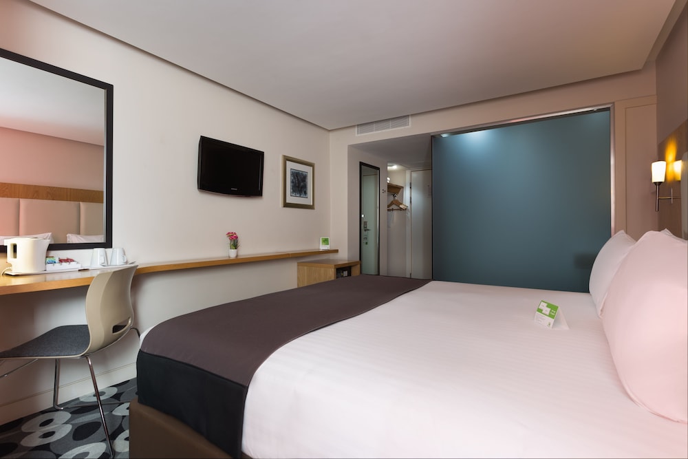 Holiday Inn Sittingbourne 16