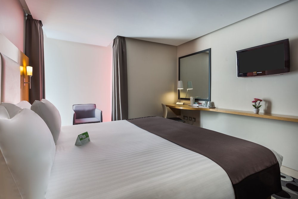 Holiday Inn Sittingbourne 15
