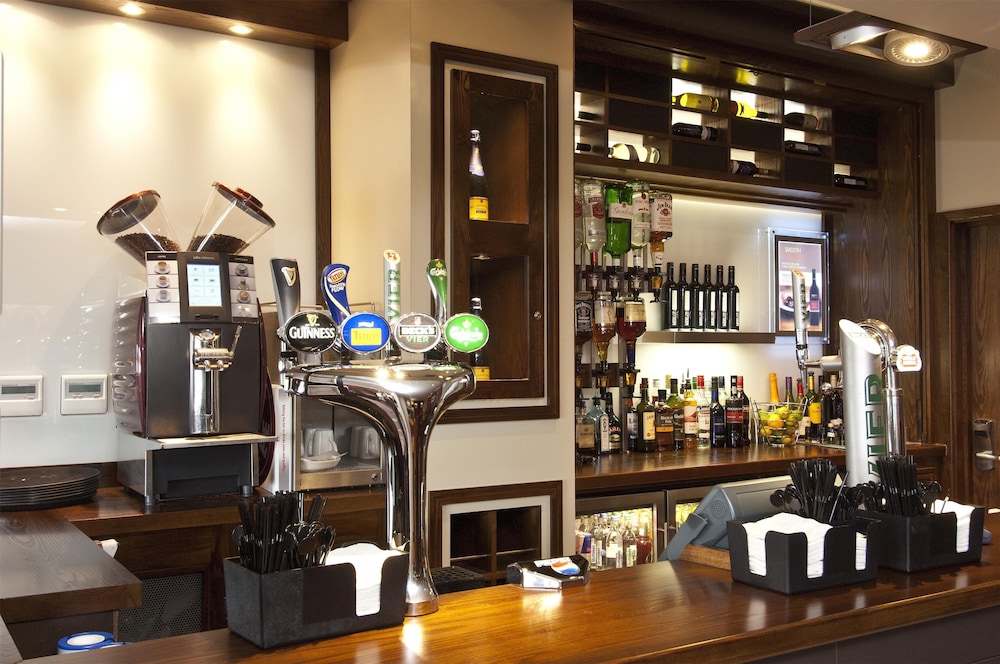 Premier Inn London Hanger Lane 13