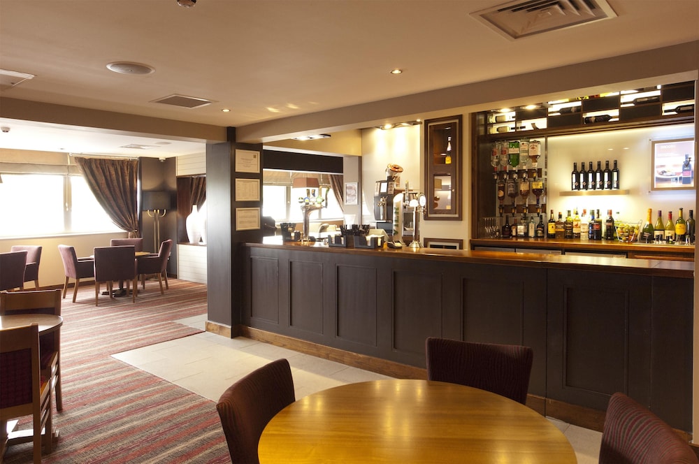Premier Inn London Hanger Lane 14