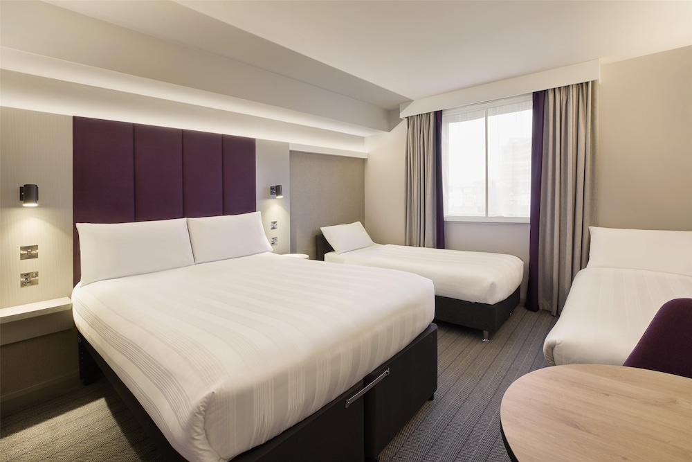 Premier Inn London Hanger Lane 5