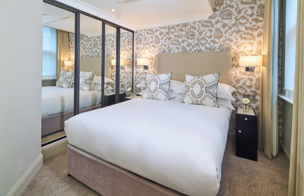 Cheval Calico House 19