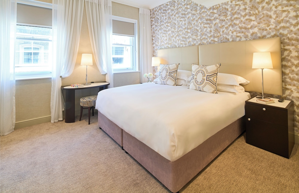 Cheval Calico House 20