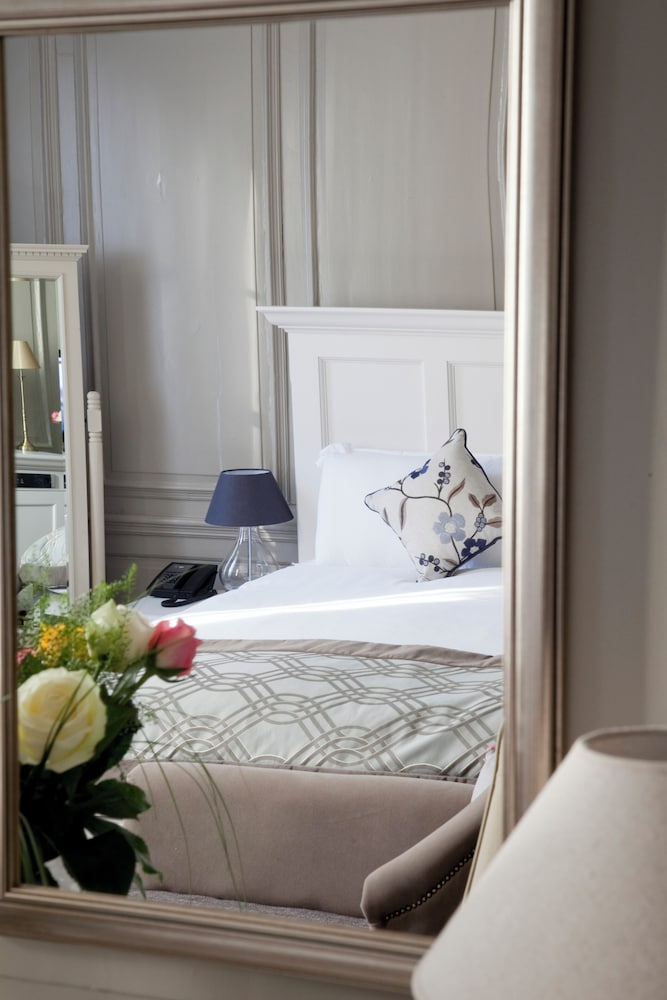 Vanbrugh House Hotel 22