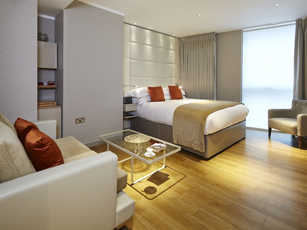 Cheval Three Quays 8