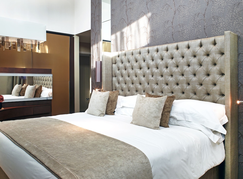 Cheval Three Quays 12