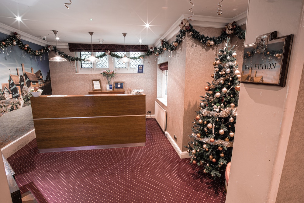 Best Western Plus Grim’s Dyke Hotel 3