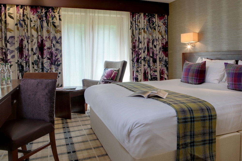 Best Western Plus Grim’s Dyke Hotel 23