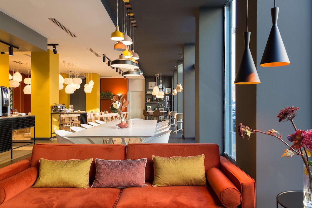 B&B HOTEL Milano Central Station 2