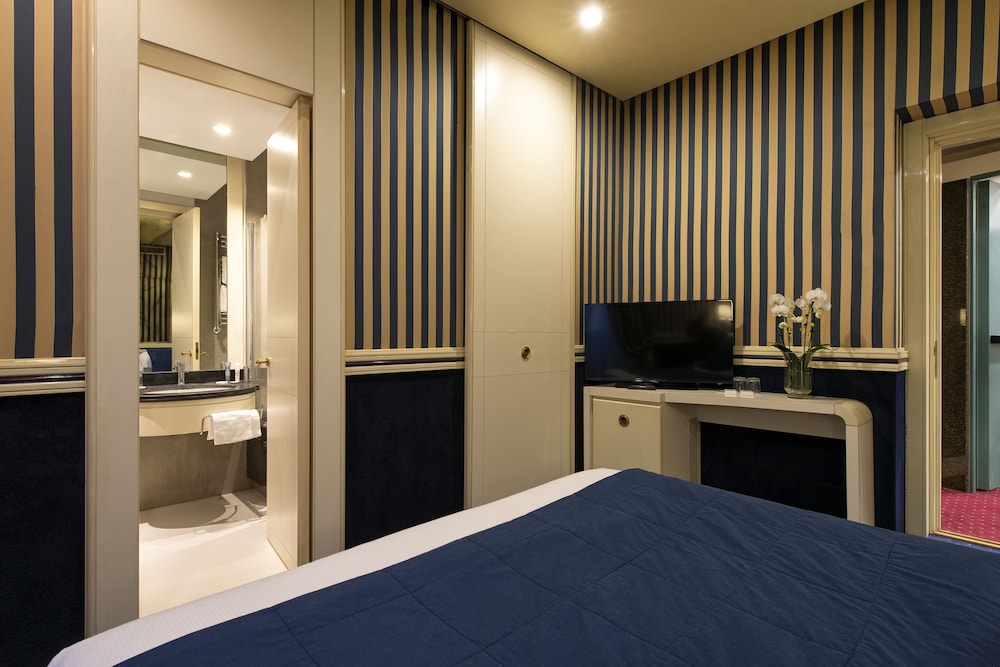 Atlante Star 12