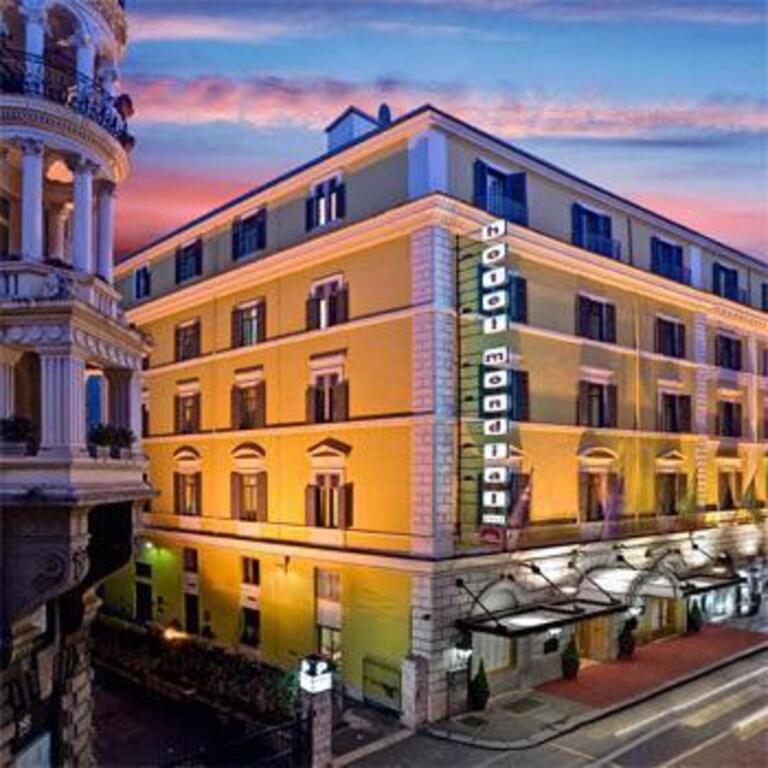 Aria Palace 1