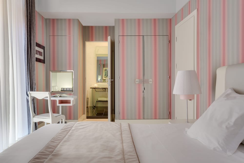 Grand Hotel Palace 12