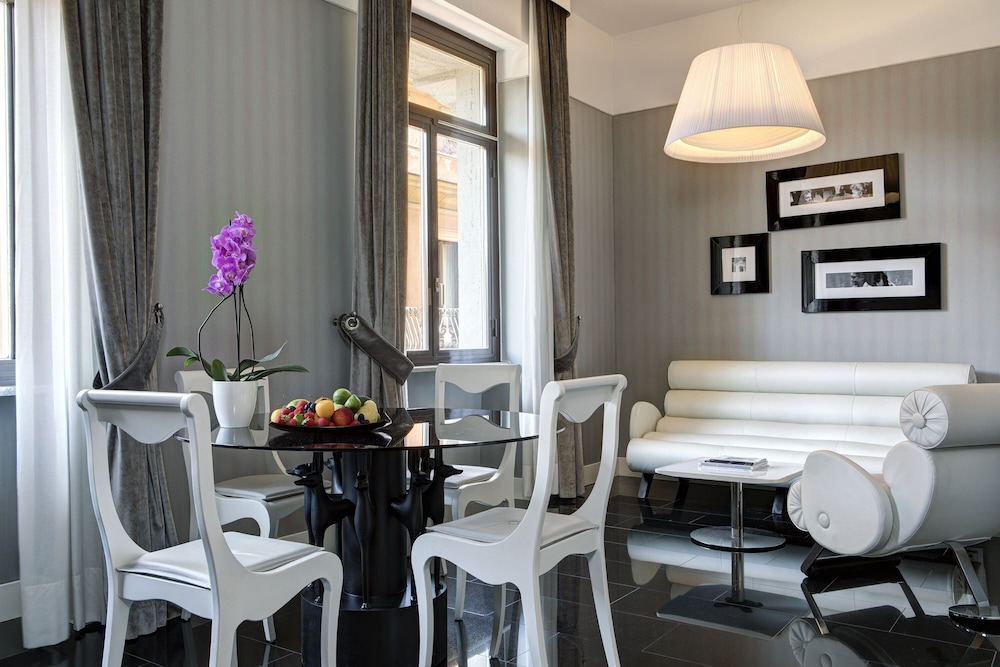 Grand Hotel Palace 21