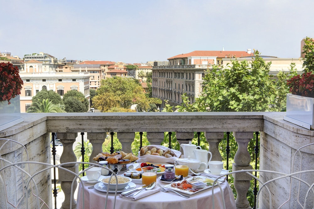 Grand Hotel Palace 16