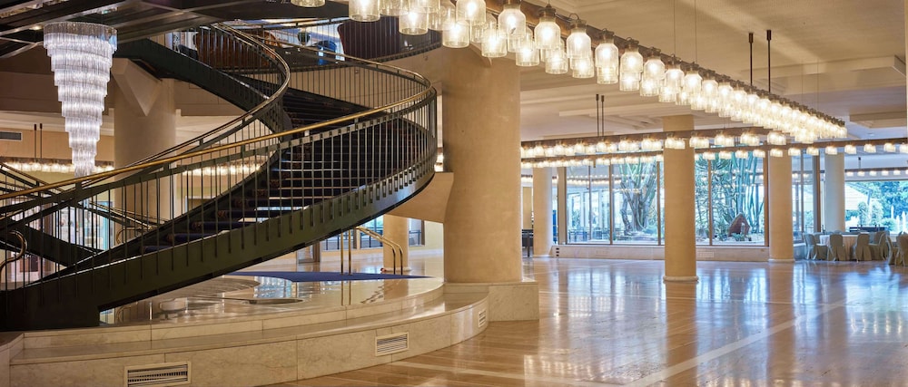 Rome Cavalieri a Waldorf Astoria Resort 17