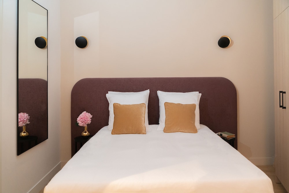 9Hotel Cesàri 10