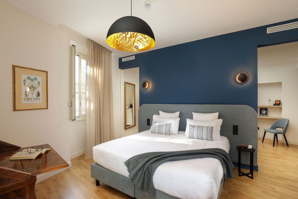 9Hotel Cesàri 22