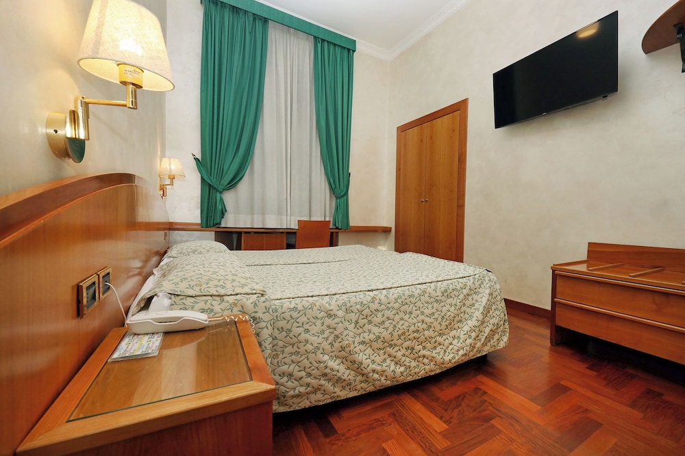 Hotel Corot 23