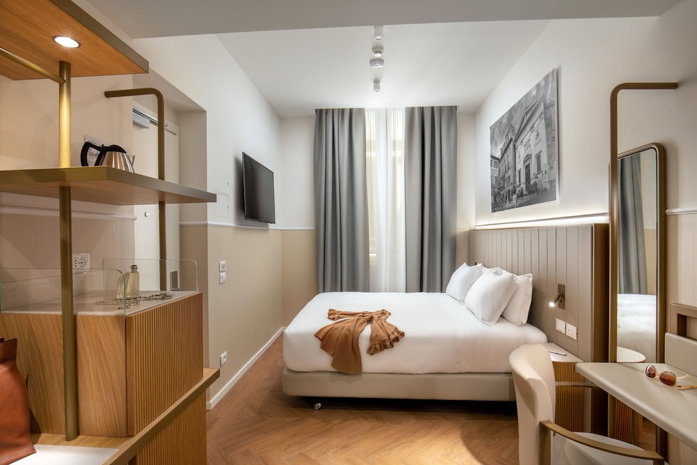 Cosmopolita Hotel Rome, Tapestry Collection by Hilton 11