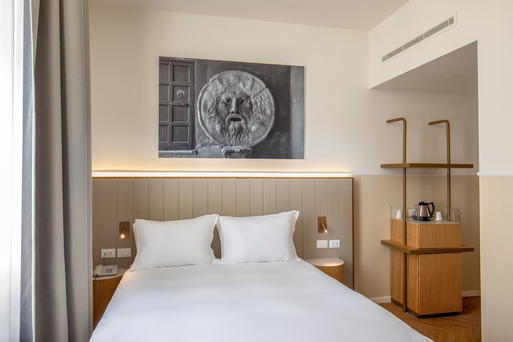 Cosmopolita Hotel Rome, Tapestry Collection by Hilton 21