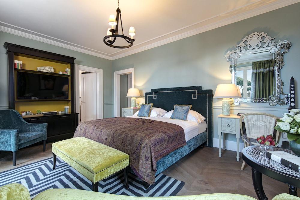 Hotel de la Ville, a Rocco Forte Hotel 23