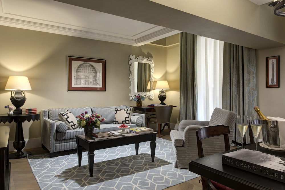 Hotel de la Ville, a Rocco Forte Hotel 4