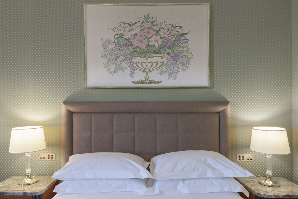 Doria Grand Hotel 13