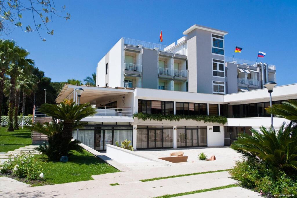 Esplanade Boutique Hotel 21