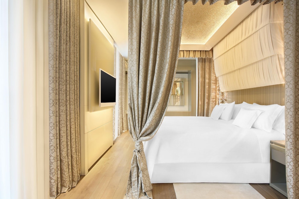 Excelsior Hotel Gallia, a Luxury Collection Hotel 21
