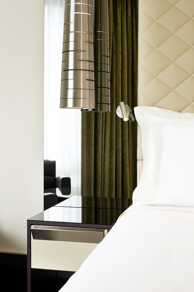 Excelsior Hotel Gallia, a Luxury Collection Hotel 9