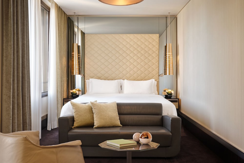 Excelsior Hotel Gallia, a Luxury Collection Hotel 13