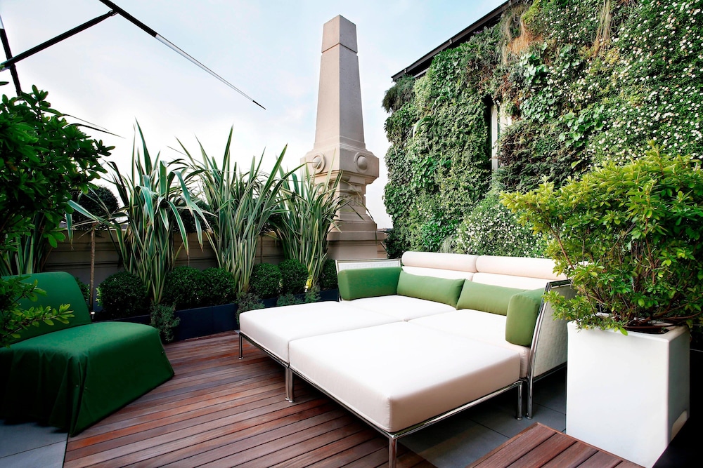 Excelsior Hotel Gallia, a Luxury Collection Hotel 16