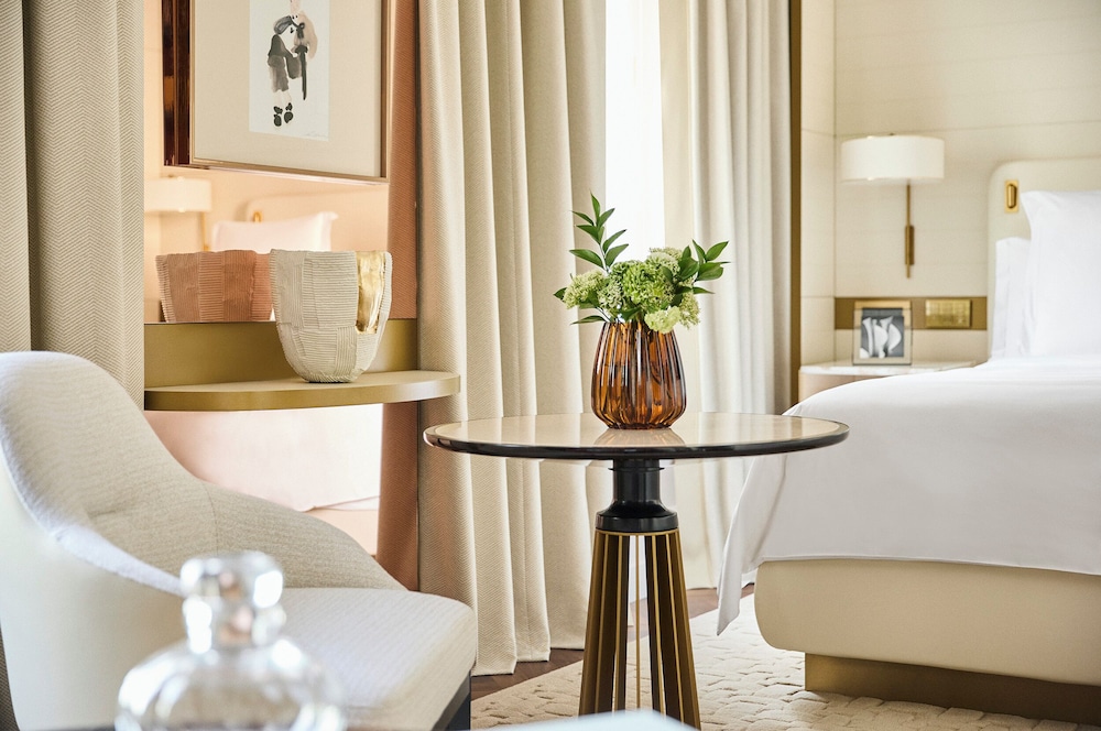 Four Seasons Hotel Milano 15