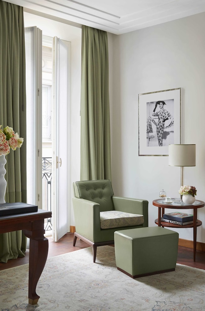 Four Seasons Hotel Milano 12