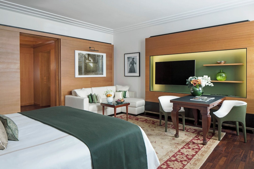 Four Seasons Hotel Milano 13
