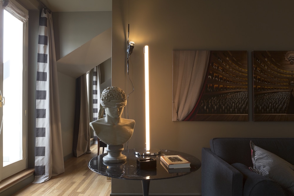 Four Seasons Hotel Milano 9