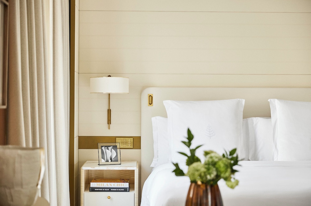 Four Seasons Hotel Milano 14