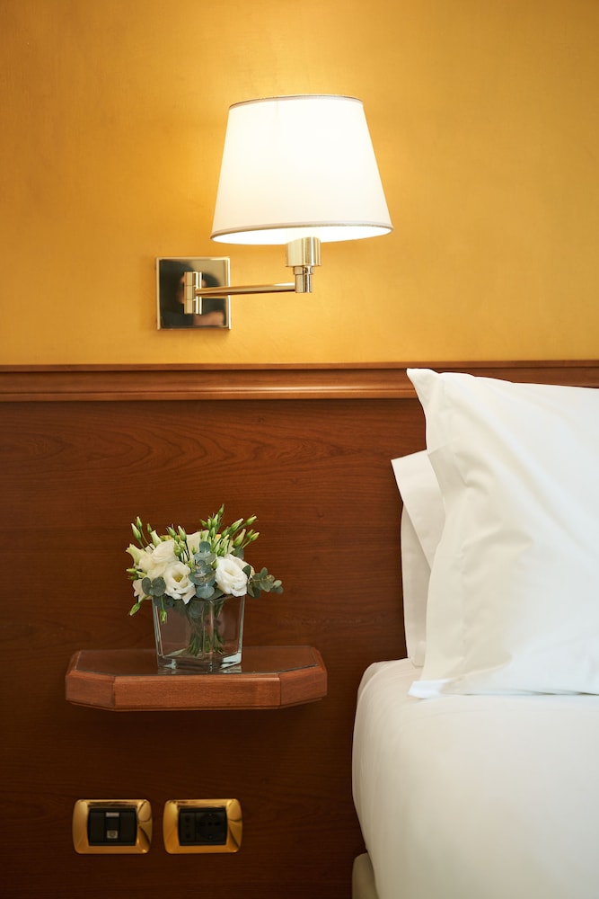 UNAHOTELS Galles Milano 18