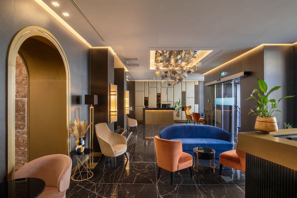 The Major Hotel 10