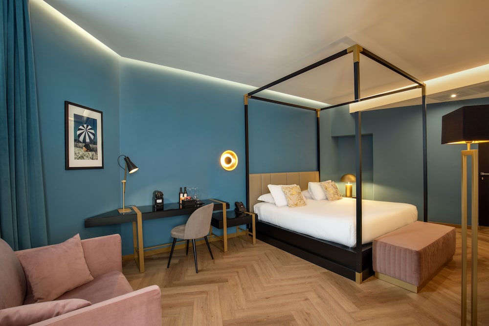 The Major Hotel 21