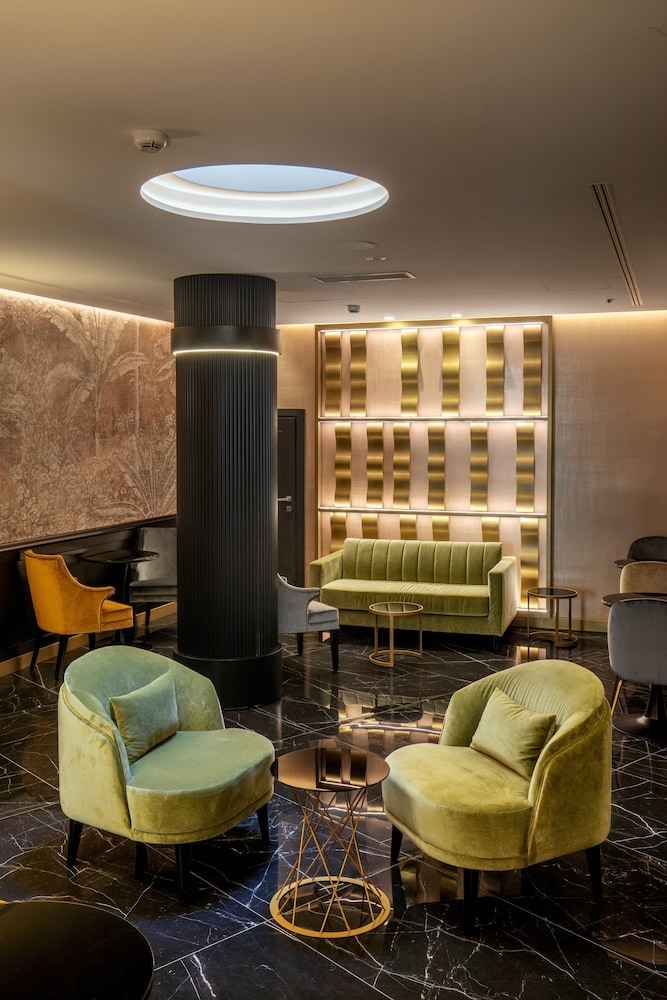 The Major Hotel 15