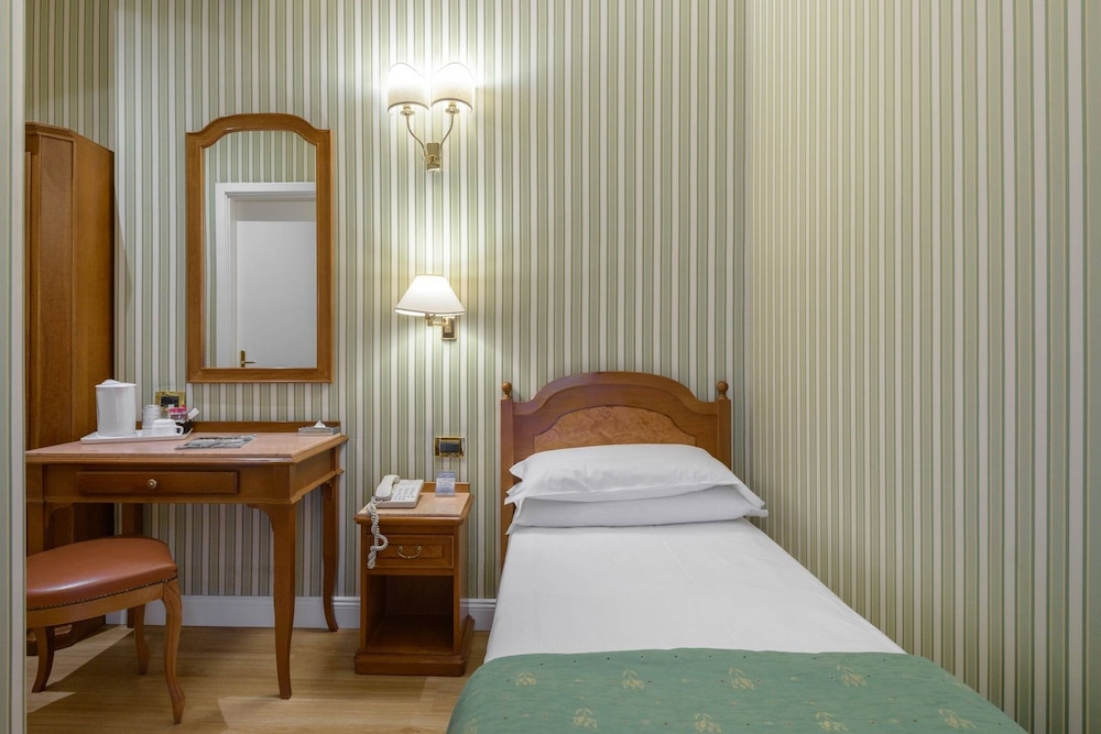 Gambrinus Hotel 20