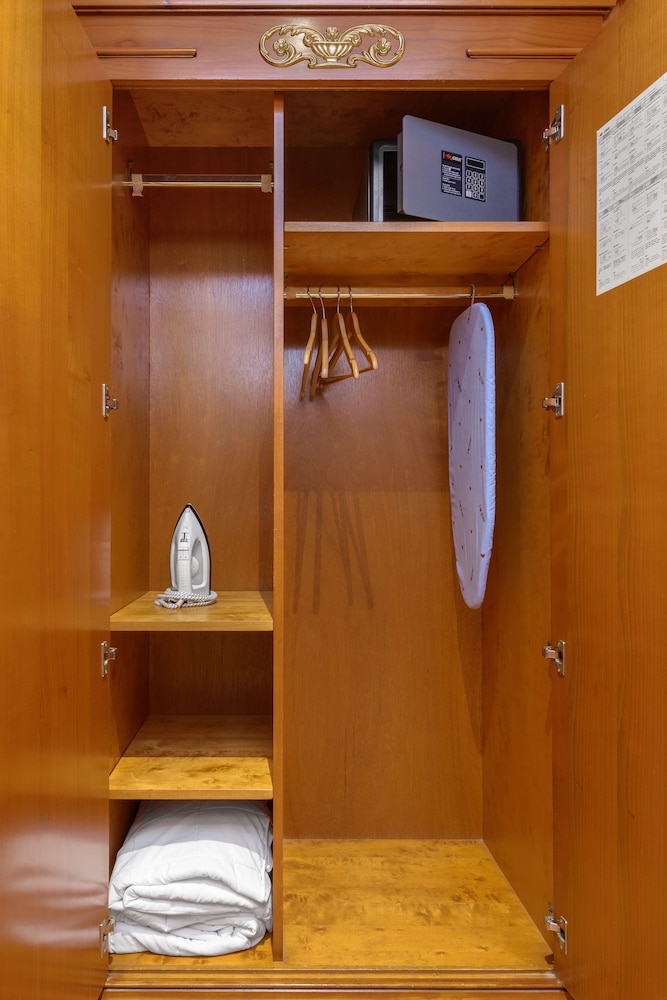 Gambrinus Hotel 23