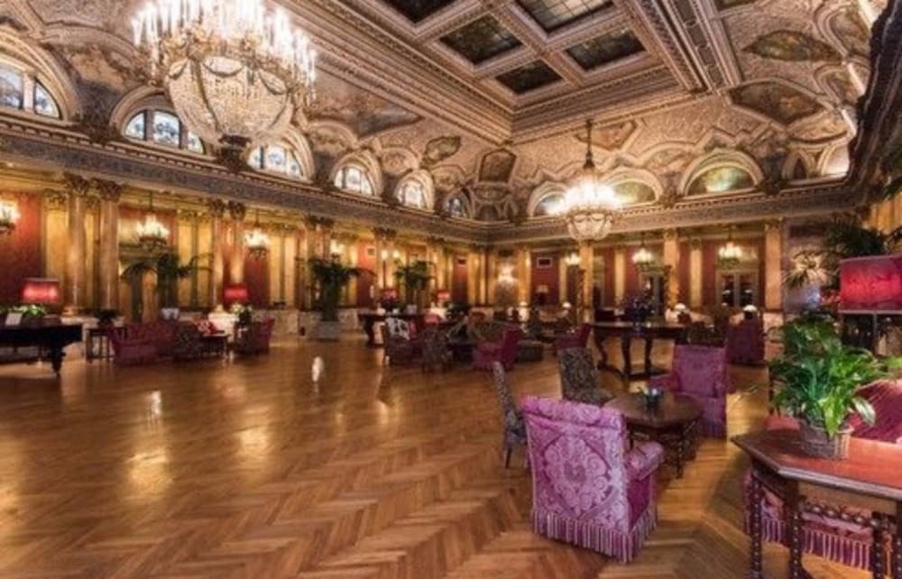 Grand Hotel Plaza 4