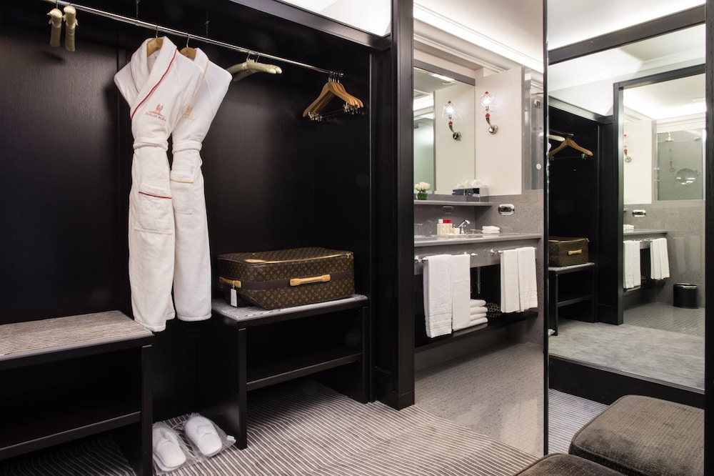Hassler 10