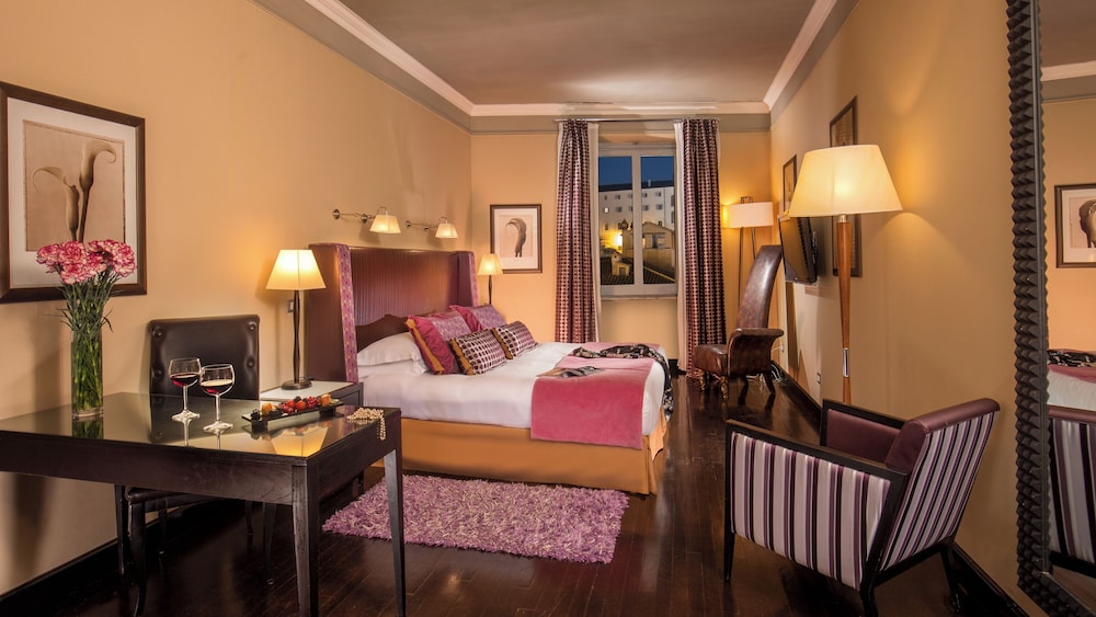 The Inn at the Spanish Steps 15
