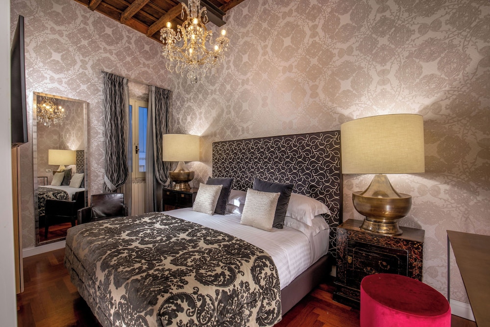 The Inn at the Spanish Steps 1