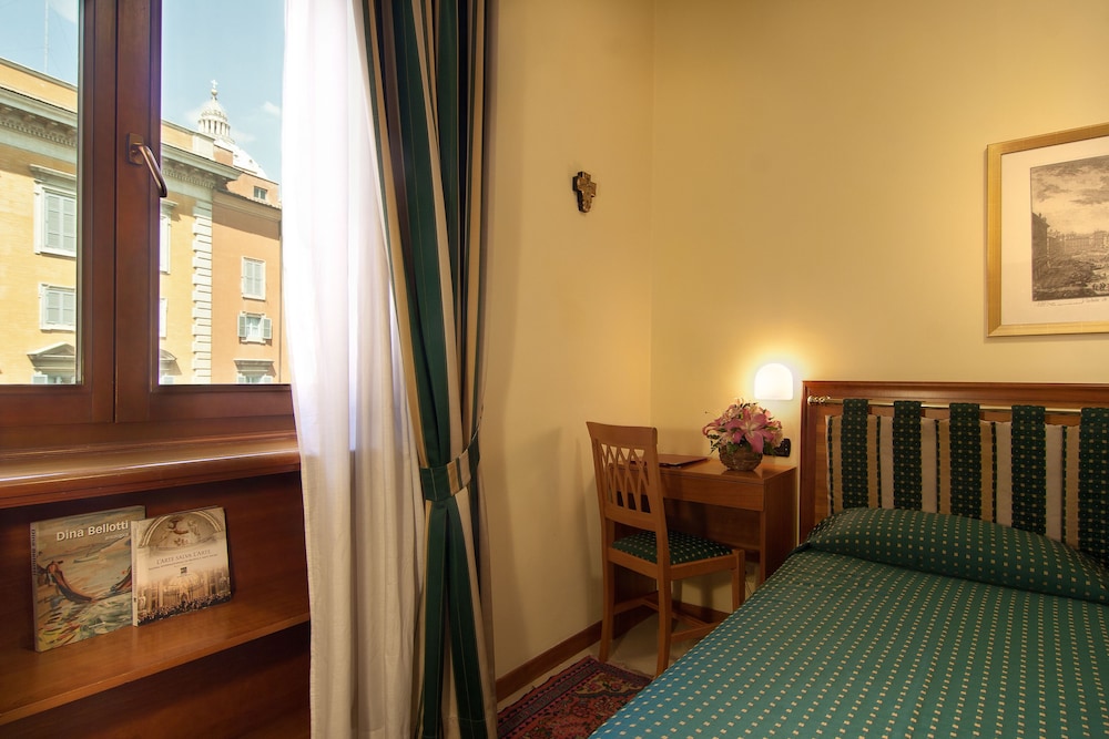 Residenza Paolo VI 11