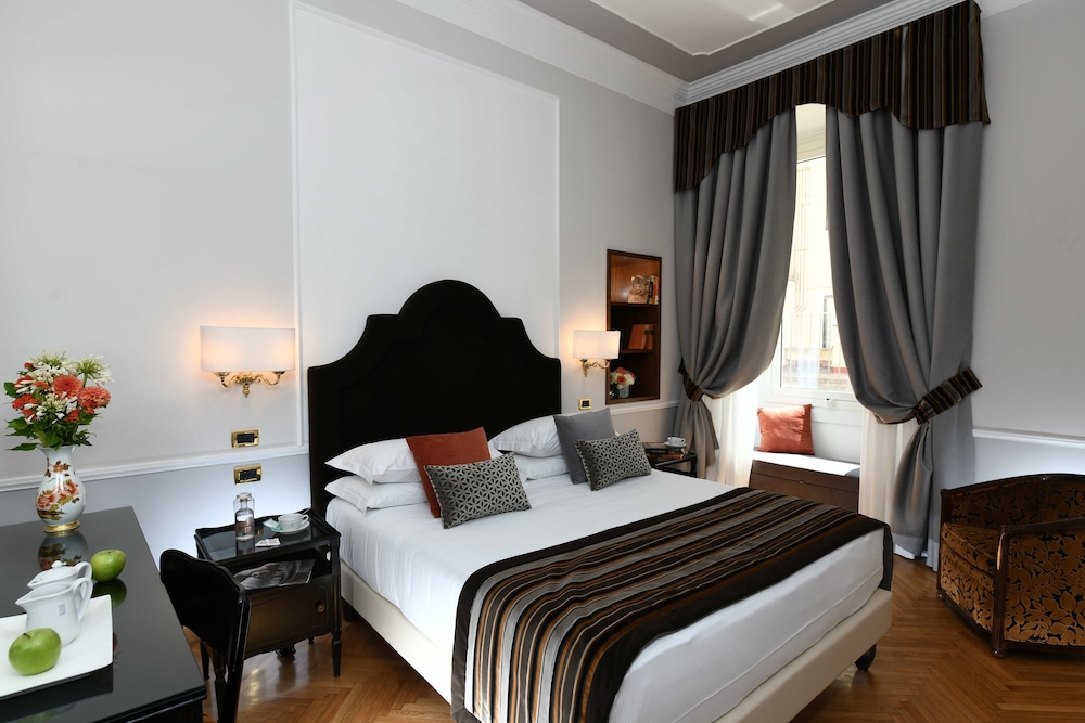 Bettoja Hotel Massimo D'Azeglio 7