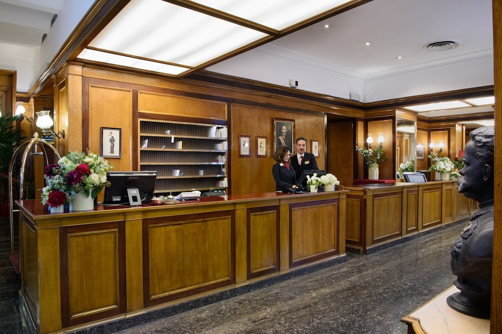 Bettoja Hotel Massimo D'Azeglio 2